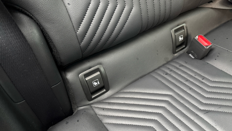 Nissan Juke 1.6 Hybrid Tekna 5dr Auto Hybrid Hatchback